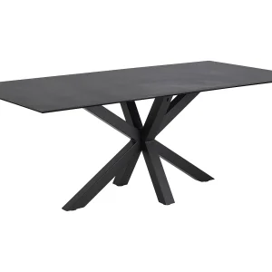 Helium eetkamertafel zwart.