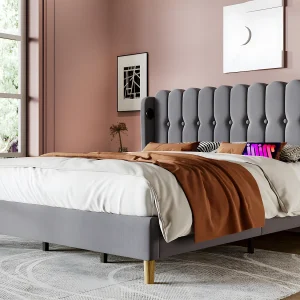 Gewatteerd linnen bed 180x200cm – met oplaadpoorten en lattenbodem – Grijs Gewatteerd linnen bed 180x200cm – met oplaadpoorten en lattenbodem – Grijs