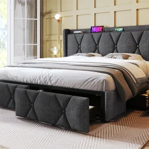 Gewatteerd linnen bed van 160x200cm – met 4 laden en USB-oplaadpoorten – Grijs (matras niet inbegrepen) Gewatteerd linnen bed van 160x200cm – met 4 laden en USB-oplaadpoorten – Grijs (matras niet inbegrepen)