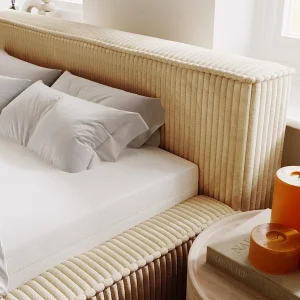 Gestoffeerd bed Lago 140×200 beige – opbergruimte voor beddengoed, houten lattenbodem, doorgestikt hoofdbord en bedframe