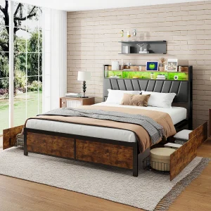 Gestoffeerd metalen bed 180 x 200 cm met hoofdeinde, 4 lades, ledverlichting en oplaadstation Gestoffeerd metalen bed 180 x 200 cm met hoofdeinde, 4 lades, ledverlichting en oplaadstation