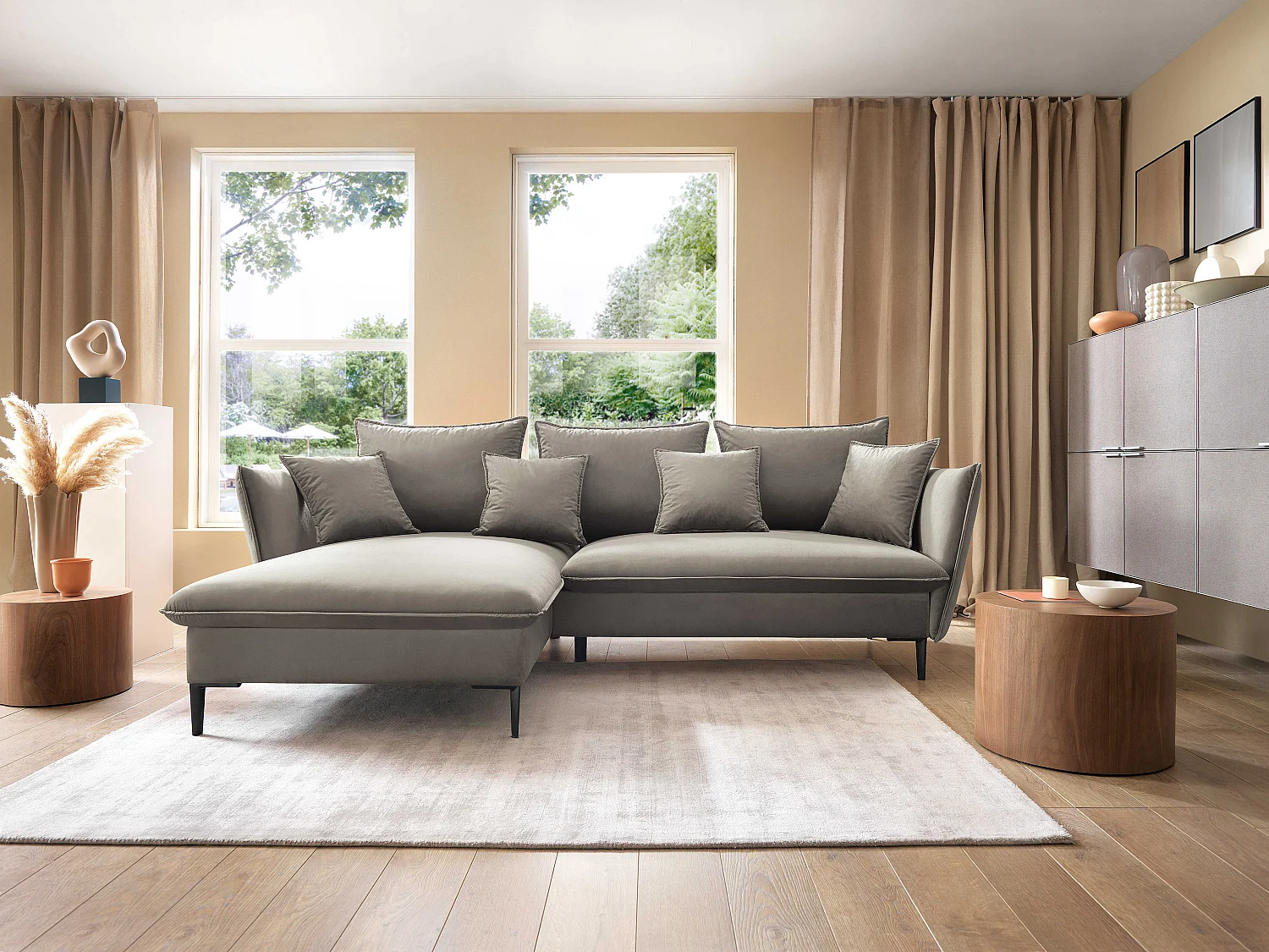 Hoekbank GLOSS met slaapfunctie, ottomane & gouden poten – fluwelen bank in GLOSSstijl met sierkussens, 258x167x91cm, Linkerkant GROEN
