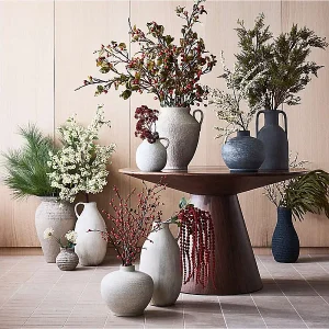 Grüner Norfolk-Tanne-Zweig "Lian" aus PE mit Real-Touch-Effekt, 90 cm Grüner Norfolk-Tanne-Zweig "Lian" aus PE mit Real-Touch-Effekt, 90 cm