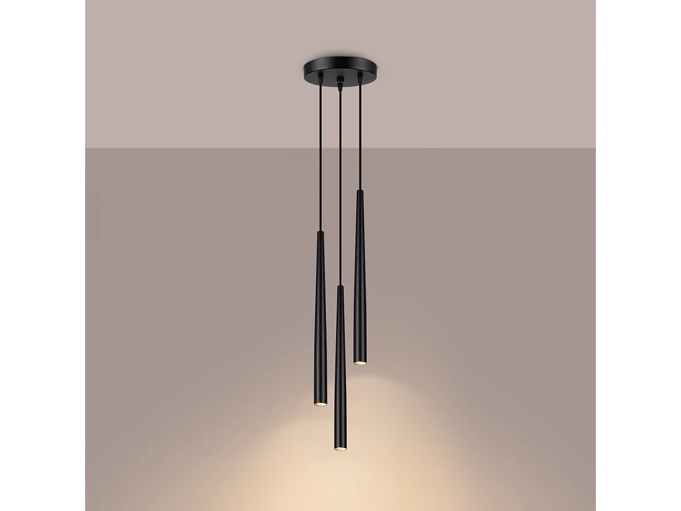 Hanglamp Euphora modern van - 3 lichtbronnen 3000K - L.19,5 x H.118 cm - zwart