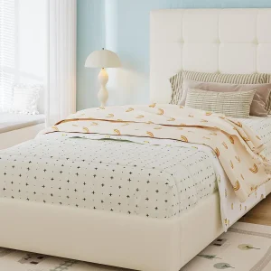 Gestoffeerd kinderbed 90×200 cm – koekjesvormig hoofdeinde – met lattenbodem – PU + multiplex – Beige (zonder matras) Gestoffeerd kinderbed 90×200 cm – koekjesvormig hoofdeinde – met lattenbodem – PU + multiplex – Beige (zonder matras)