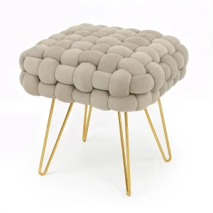 Gestoffeerde Fluwelen Poef DOTTY 38 cm / Vierkante Poef met Gouden Poten / Stijlvolle Kruk / Kaptafelkruk / Halstoel / Woonkamerstoel / Ingetogen Beige Gestoffeerde Fluwelen Poef DOTTY 38 cm / Vierkante Poef met Gouden Poten / Stijlvolle Kruk / Kaptafelkruk / Halstoel / Woonkamerstoel / Ingetogen Beige