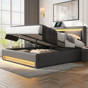 Gestoffeerd Bed 140×190 cm – Met USB Oplaadfunctie en Draadloos Laden – Met LED Verlichting en Opbergruimte – PU-lychee – Grijs – Zonder matras Gestoffeerd Bed 140×190 cm – Met USB Oplaadfunctie en Draadloos Laden – Met LED Verlichting en Opbergruimte – PU-lychee – Grijs – Zonder matras