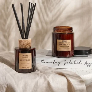 Geurkaars met geurstokjes DARK ELEGANCE Soja wax Zoete geurnoten Geurkaars met geurstokjes DARK ELEGANCE Soja wax Zoete geurnoten
