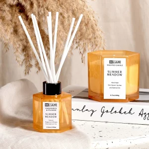 Geurkaars met geurstokjes CLASSY TINT Soja wax Frisse geurnoten Geurkaars met geurstokjes CLASSY TINT Soja wax Frisse geurnoten