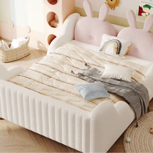 Gestoffeerd kinderbed 140 x 200 cm – met kussens in konijnvorm – met zijhekken – Wit (matras niet inbegrepen) Gestoffeerd kinderbed 140 x 200 cm – met kussens in konijnvorm – met zijhekken – Wit (matras niet inbegrepen)
