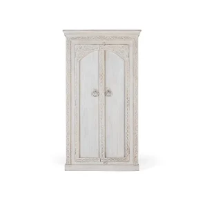 Kast met 2 deuren, voornamelijk vervaardigd in Manguier-hout Kast met 2 deuren, voornamelijk vervaardigd in Manguier-hout