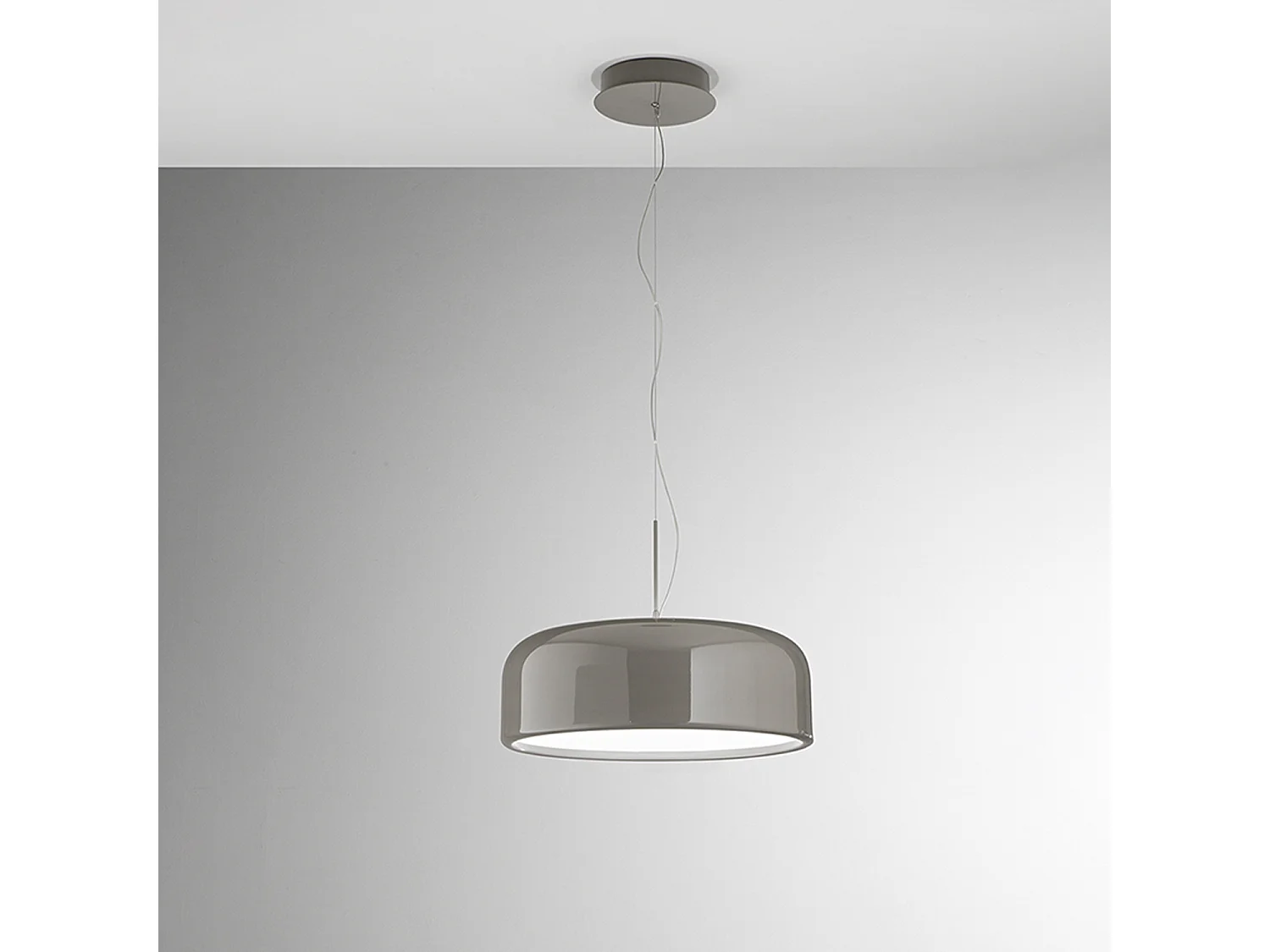 Glanzende duifgrijze metalen hanglamp met geïntegreerde dimbare LED-technologie, CCT 50W, diameter 60 cm - Perenz
